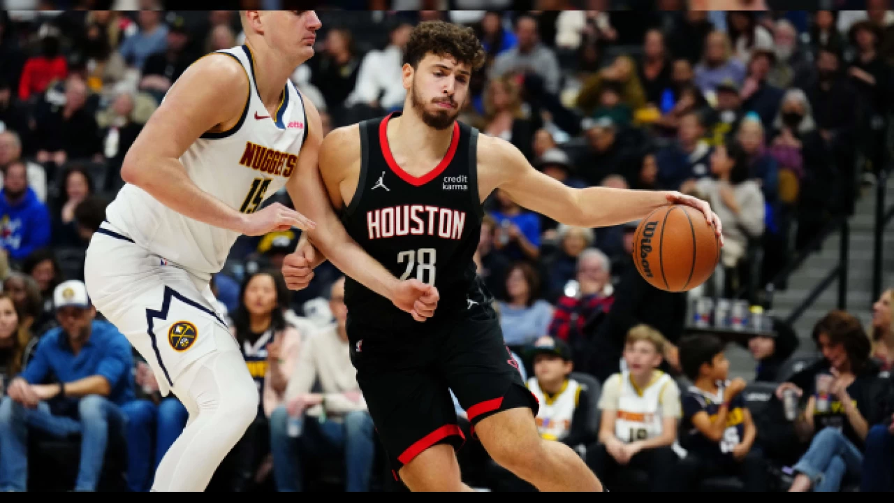 NBA'de 13 maç oynandı