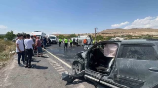 Nevşehir'de feci kaza; 2'si ağır, 13 yaralı