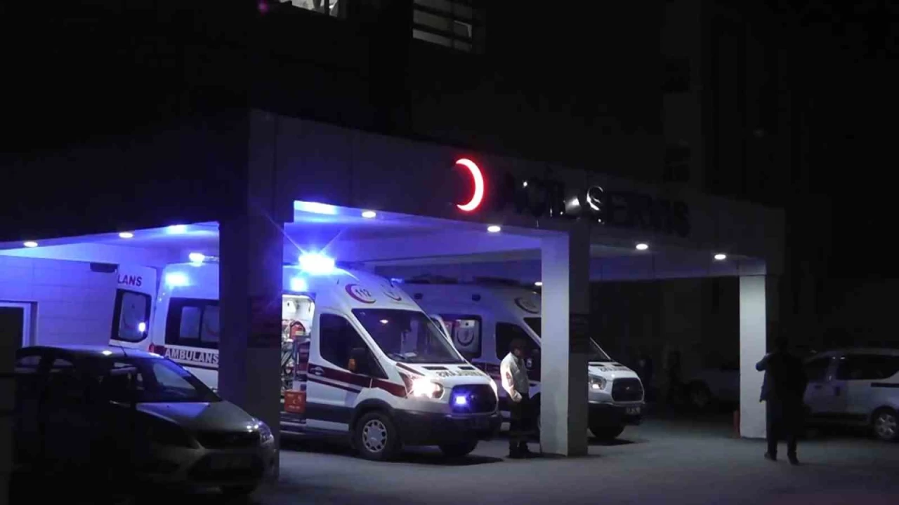 Niğde'de motosiklet sürücüsüne trenin çarptı