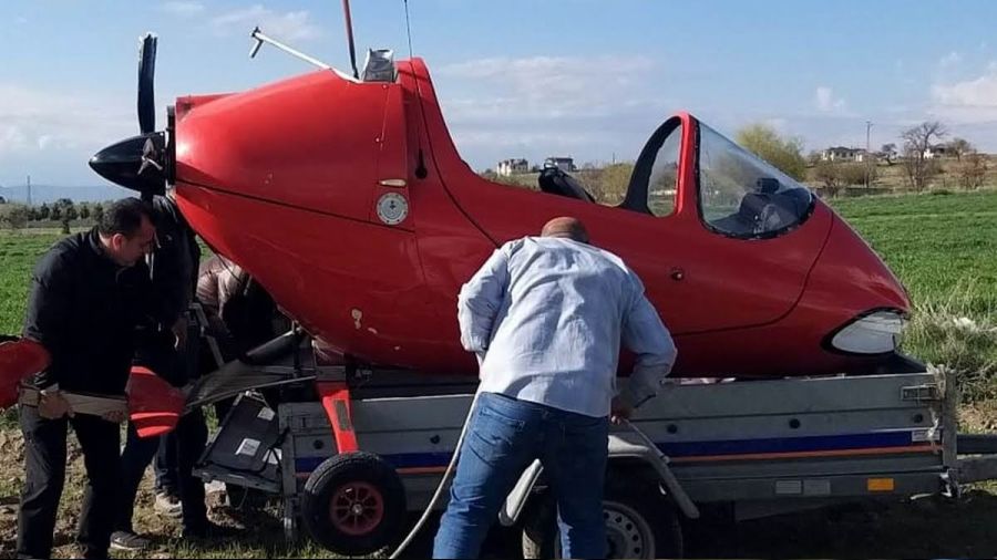 Paramotor, kalkıştan hemen sonra düştü