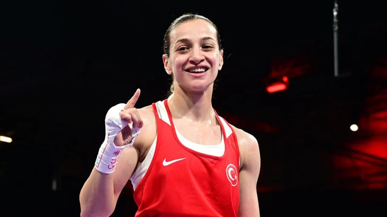 Paris'te Buse'lerin g�n�