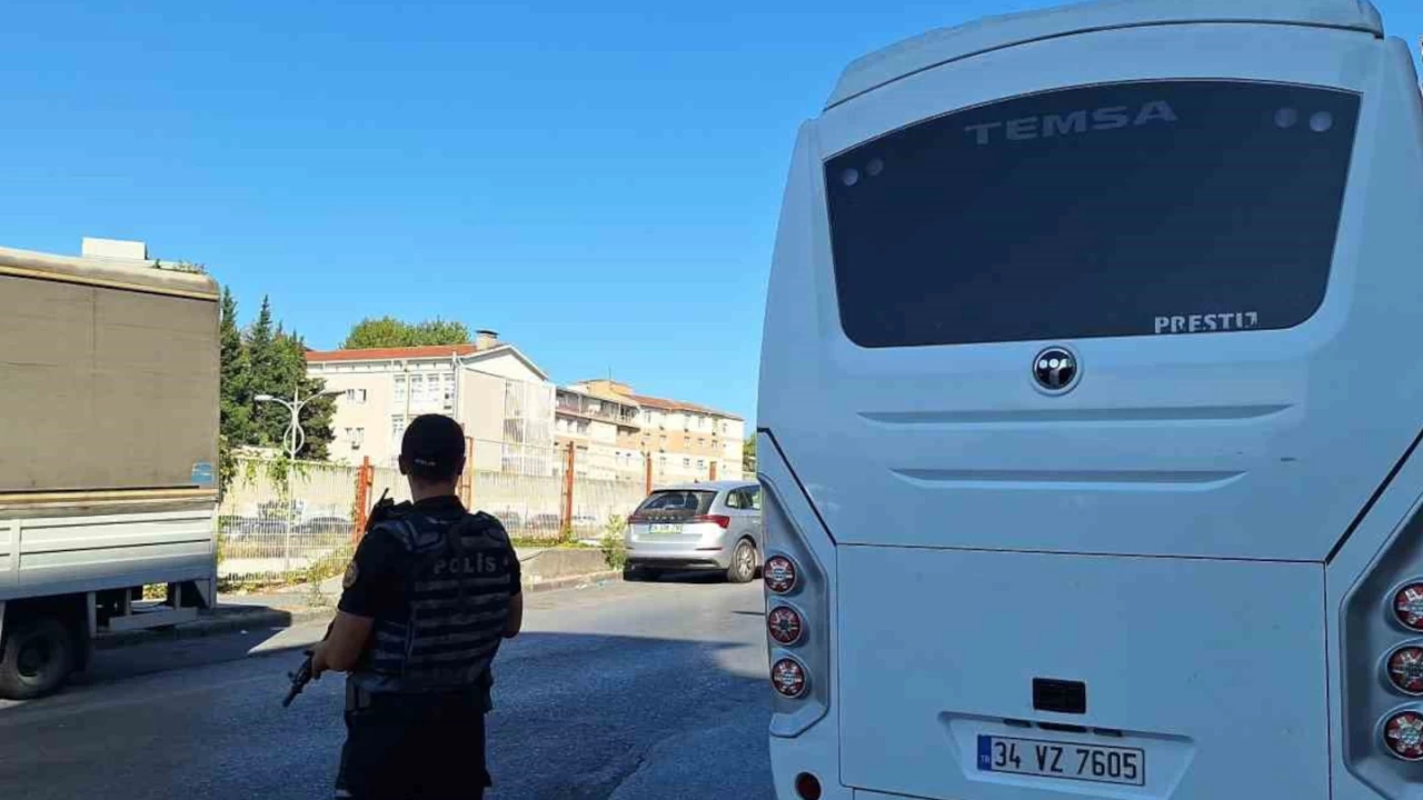 Park sebebiyle tart��t��� baba ve o�lunu �ld�rd�