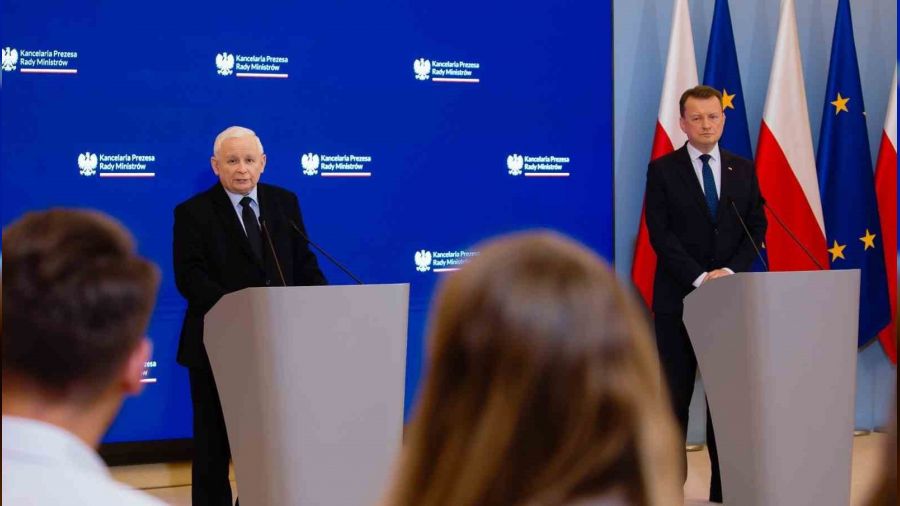 Polonya'dan Belarus sınırına askeri yığınak