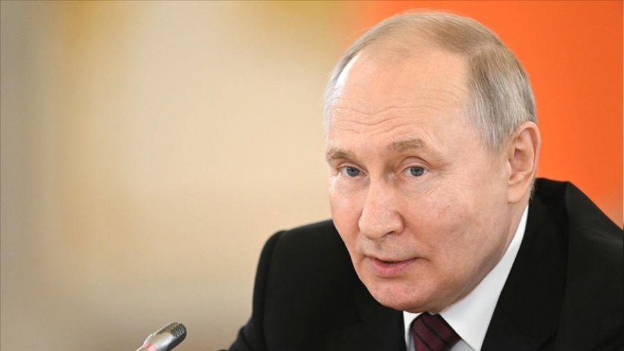 Putin'den ilk a��klama: Silahl� isyan 