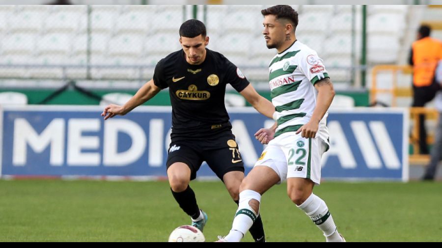 Rizespor Konya'dan mutlu d�nd� 