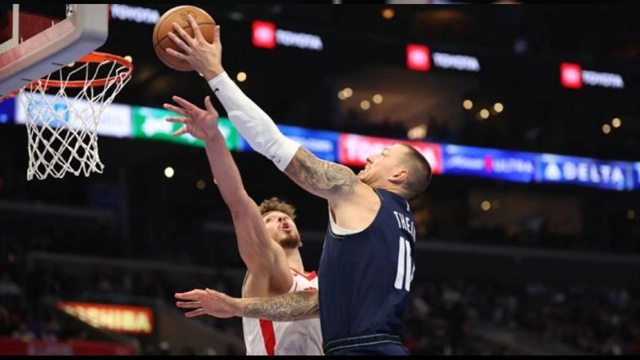 Rockets'ın 6 maçlık serisini Clippers durdurdu
