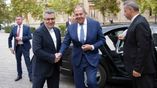 Rusya Dışişleri Bakanı Lavrov İran'da