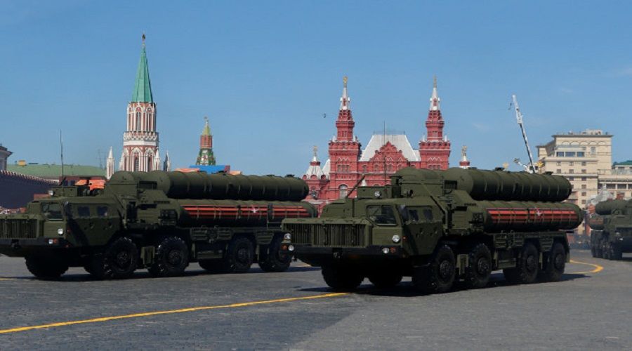 Rusya'da S-500'lerin orduya teslimat� ba�lad�