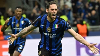 ampiyonlar Ligi'nde tarihe geen mata Inter Barcelona'y 4-3 yenerek finale kt