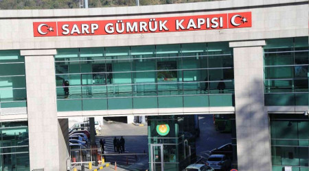 Sarp Sınır Kapısından 5 milyon yolcu geçiş yaptı