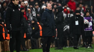 Sergen Yal��n: 'Cumaya kadar 1 stoper, 1 sol bek gelebilir'