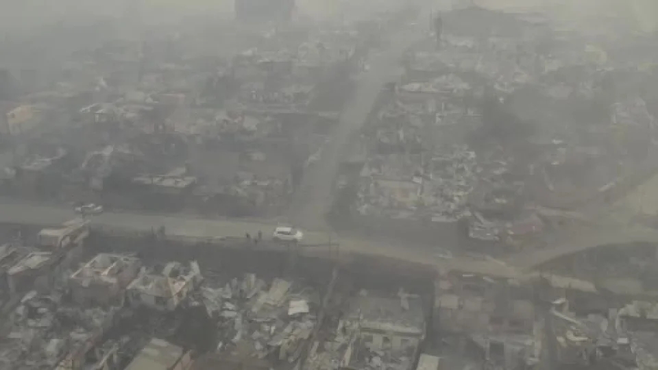 �ili�de orman yang�n�: 18 �l�