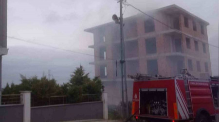Silivri'de korkutan yangın: 3 yaralı