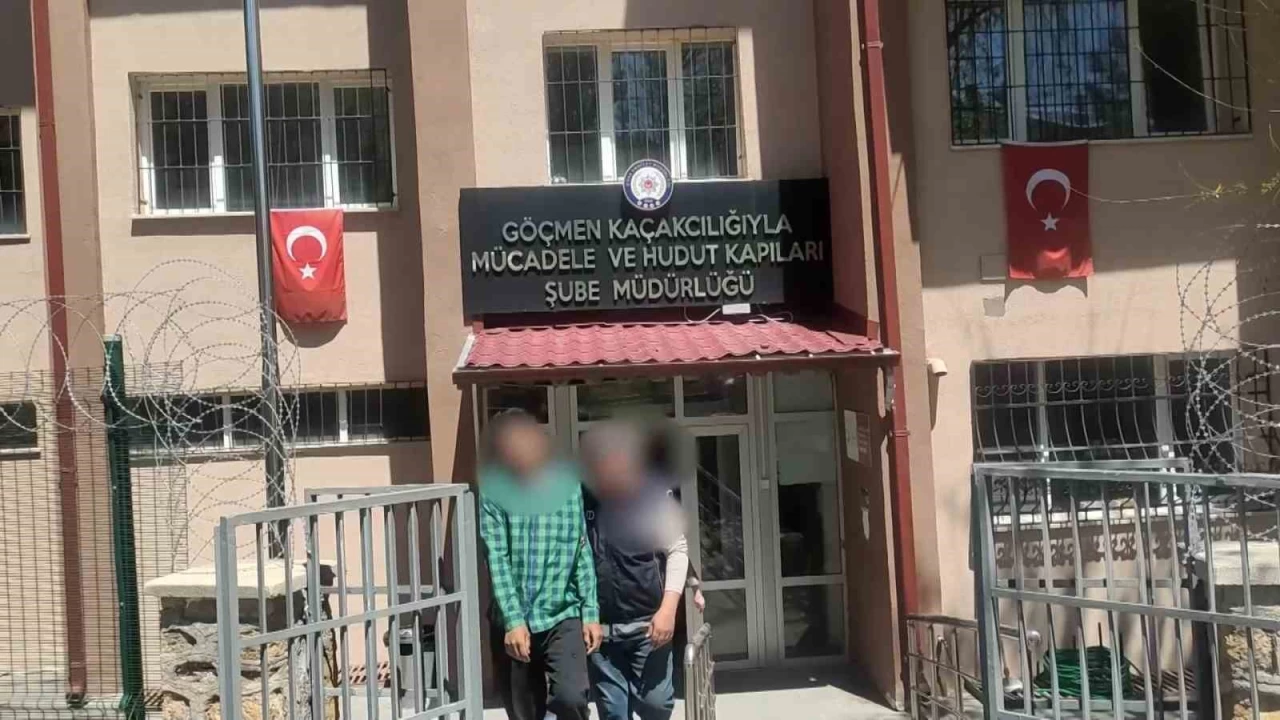 Sivas'ta göçmen kaçakçılığına geçit yok: 6 kişi tutuklandı