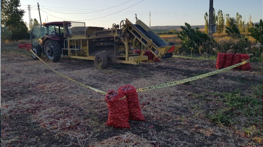 So�an kesme makinesinin alt�nda kalan �ocuk hayat�n� kaybetti