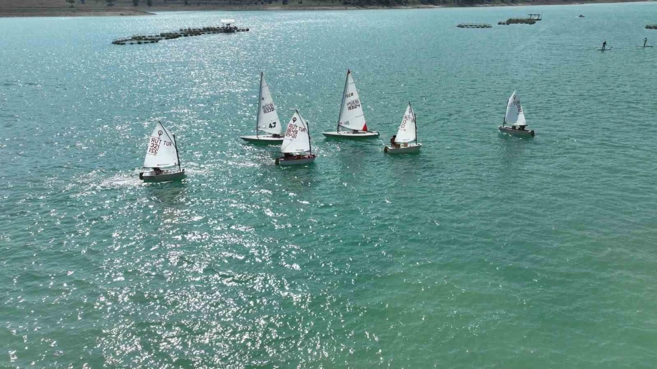 Su sporları gösterisi büyük ilgi gördü