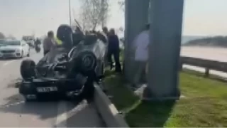 Takla atan otomobil ters durdu