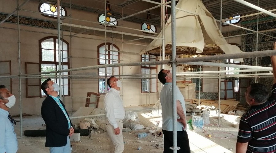 Tarihi Orhan Camii restorasyonu s�r�yor