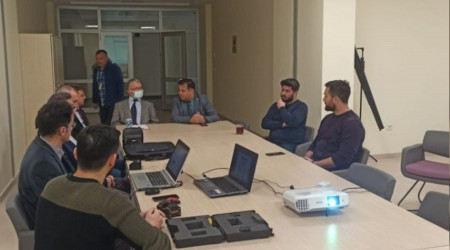 Tavanl'da retilen kablosuz eim ler cihaz tantld 