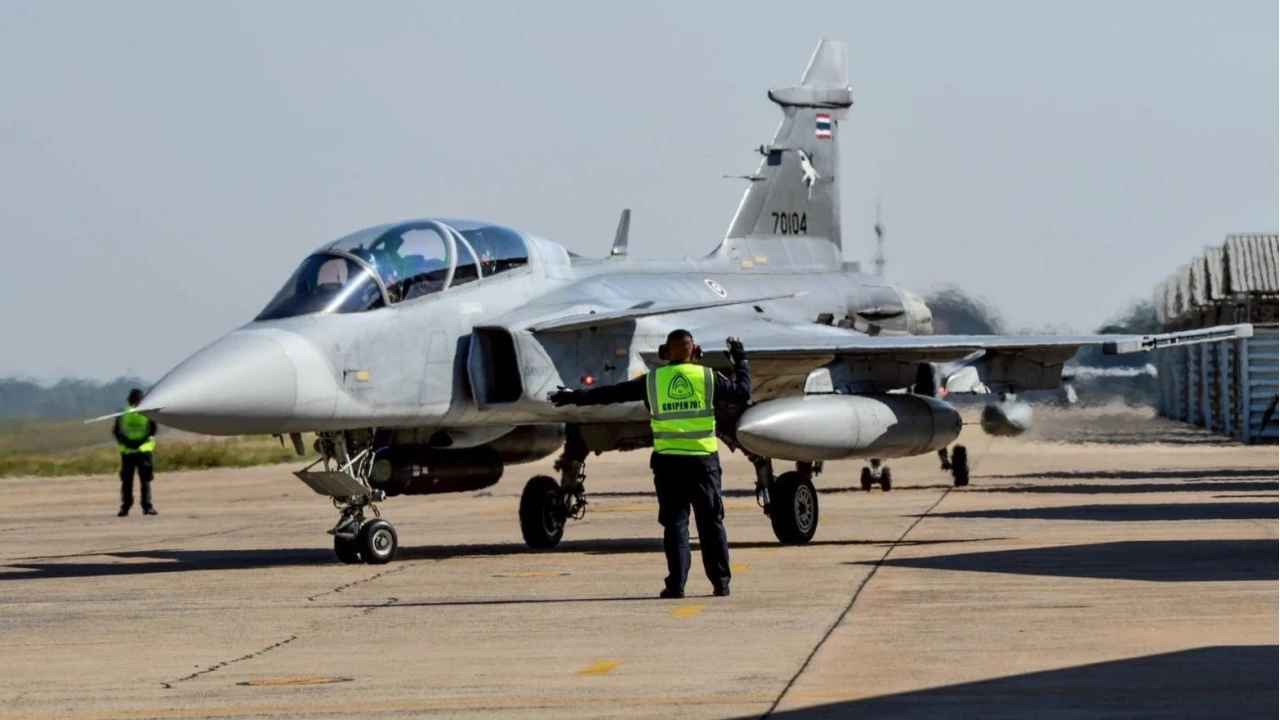 Tayland, Kambo�ya'ya hava sald�r�s� d�zenledi