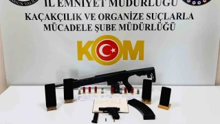 Tefecilik ve doland�r�c�l�k operasyonu: 4 g�zalt�