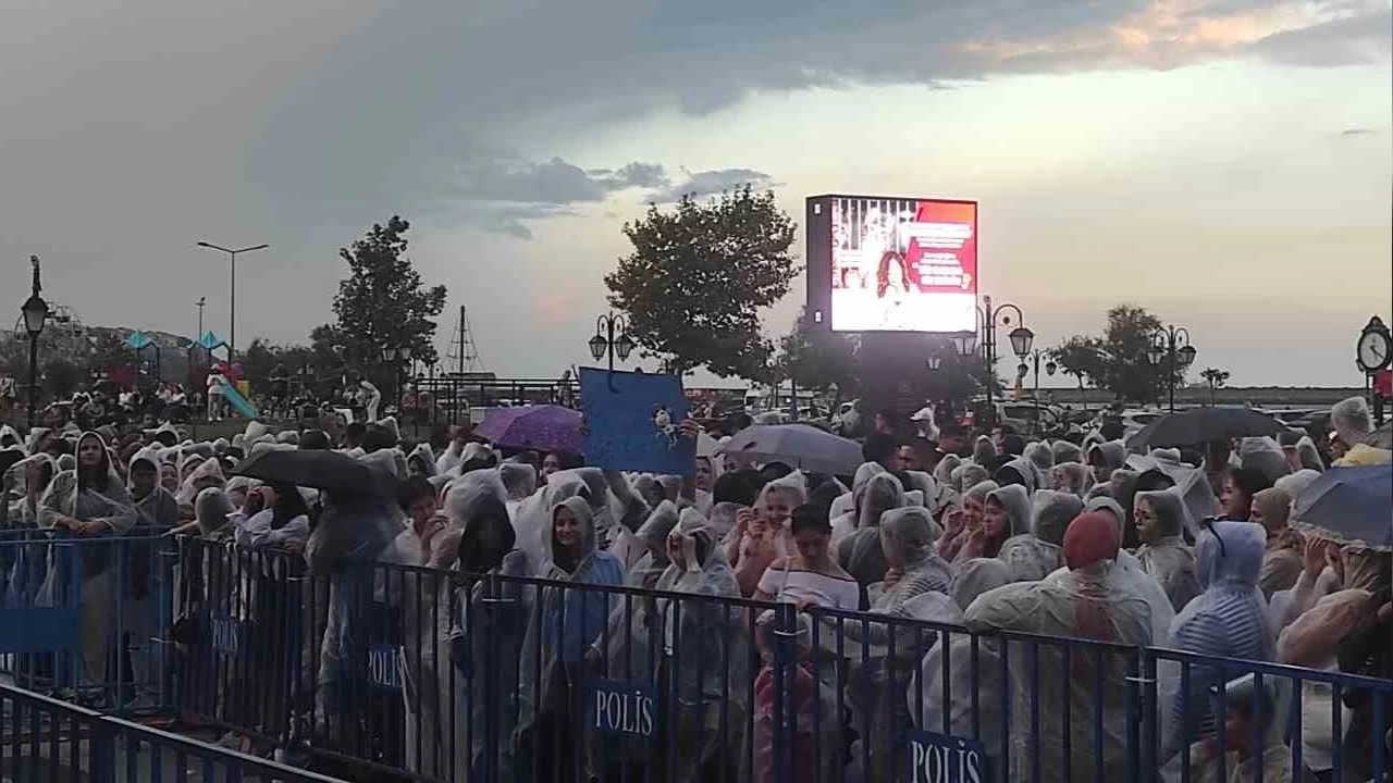 Tekirda�'da sa�anak ya��� etkili oldu