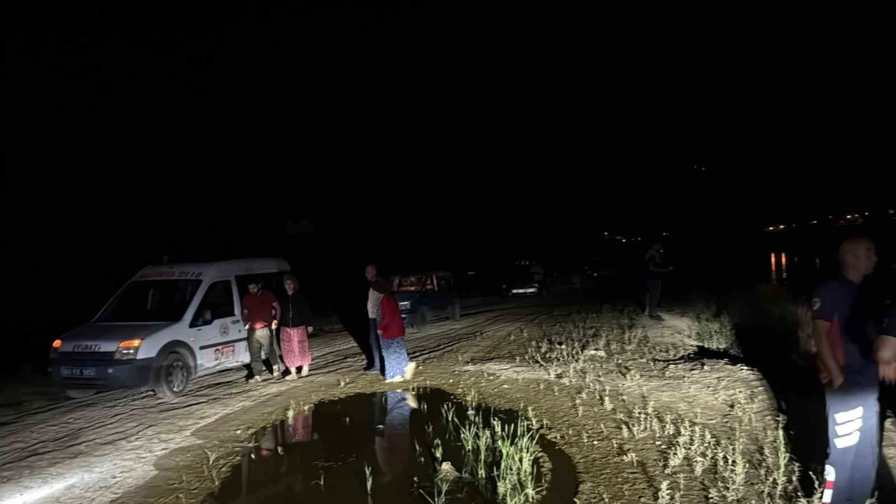Tokat'ta iki kuzenini e�yalar� bulundu kendileri yok