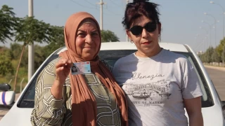 Torununu sınava götürdü, kendisi ehliyet sahibi oldu