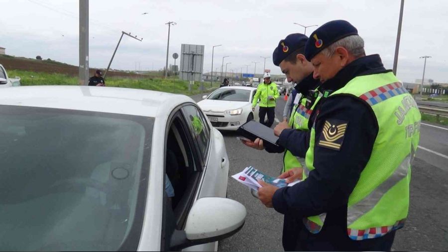 Trakya'dan �stanbul'a giri�lerde "bayram" denetimi