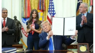 Trump aşı sayısını da düşürdü