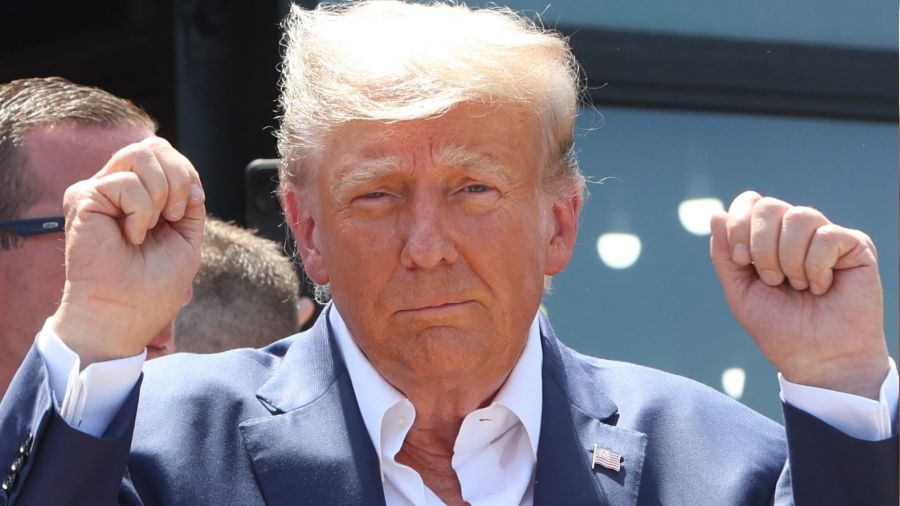 Trump g�zalt�na al�naca�� g�n� a��klad�