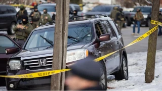 Trump, ICE polisleri taraf�ndan �ld�r�len kad�na "nefsi m�dafaa" amac�yla ate� edildi�ini savundu