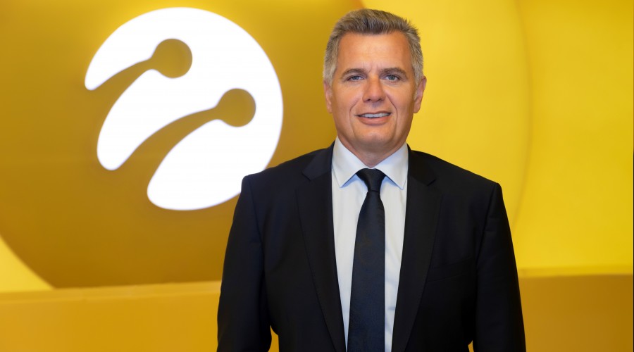   Turkcell�den rekor gelir