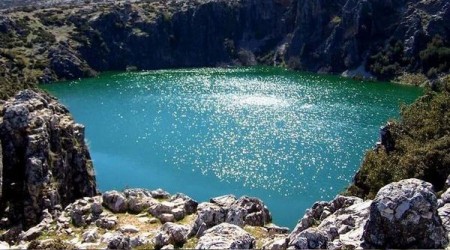 Türkiye'nin üçüncü en büyük obruğu ziyaretçi bekliyor