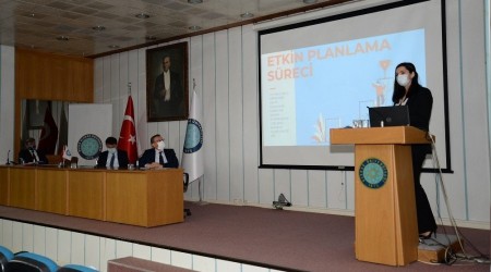 Üniversitenin stratejik geleceği şekilleniyor