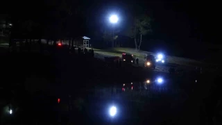Uşak'ta park halindeki otomobil gölete uçtu: 1 kişi kayıp