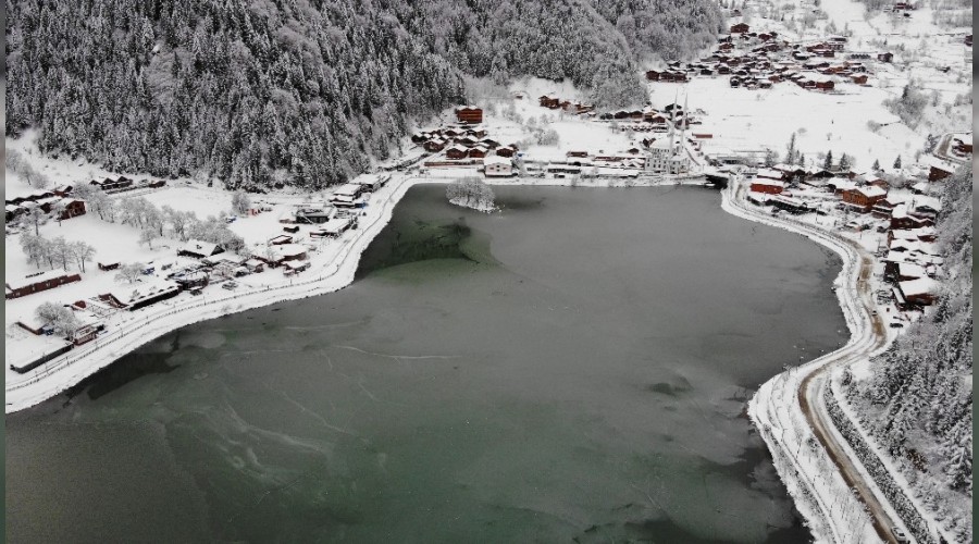 Uzungöl bu kez dondu