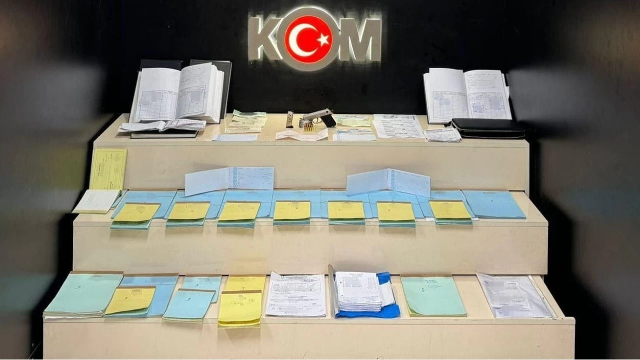 Van'da 19 emekliyi dolandırdılar