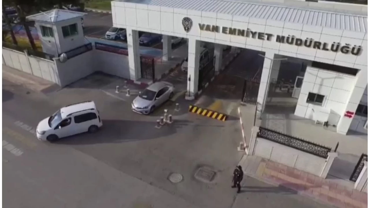 Van'da sahte belgelerle tedavi uygulayan ahslara operasyon