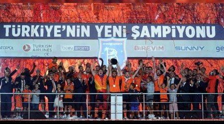 Virüsün gölgesinde geçen 2020
