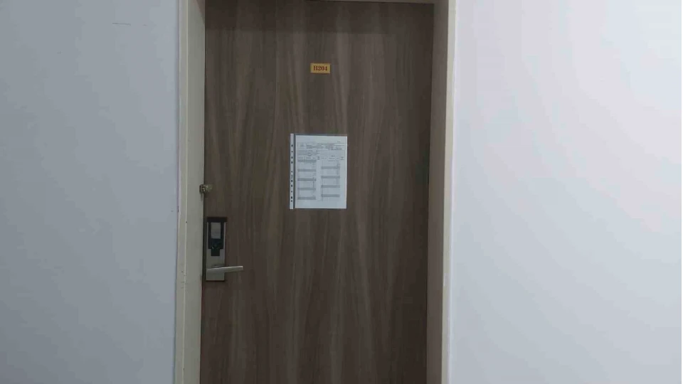 Yurtta fenala�an gen� k�z kald�r�ld��� hastanede hayat�n� kaybetti