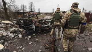Zelenskiy, son bir haftada Ukrayna'ya d�zenlenen hava sald�r�lar�nda 52 ki�inin �ld���n� a��klad�