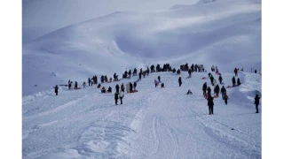 Zigana Kayak Merkezi'nde yo�unluk ya�and�