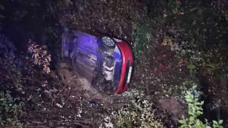 Zonguldak'ta otomobil su kanalına devrildi: 4 yaralı