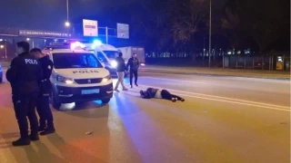 100 metre ilerideki üst geçidi kullanmadı: Canından oluyordu