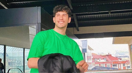 23 yaşındaki oğlunu silahla öldürdü