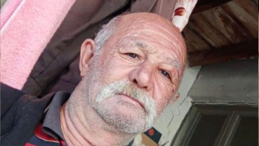 3 çocuk babası evinde ölü bulundu