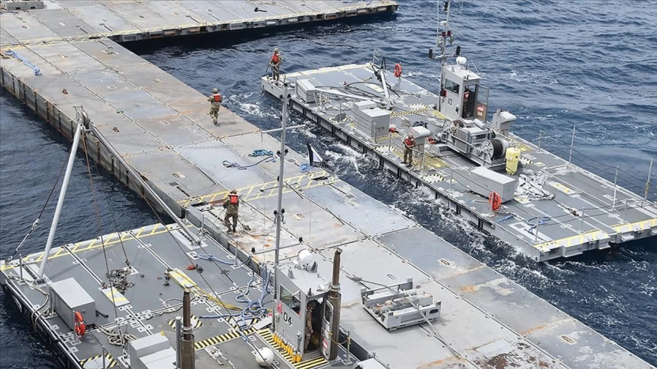 ABD: Gazze sahiline kurulan y�zer iskele g�revini tamamlad�