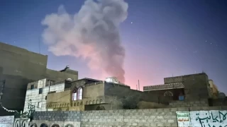 ABD Yemen’de sivilleri katlediyor: Bir pazar yerinin yakınlarını vurdu