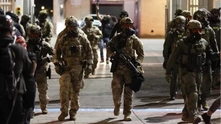 ABD'de yarg, Trump ynetiminin Ulusal Muhafz grevlendirmesini durdurdu